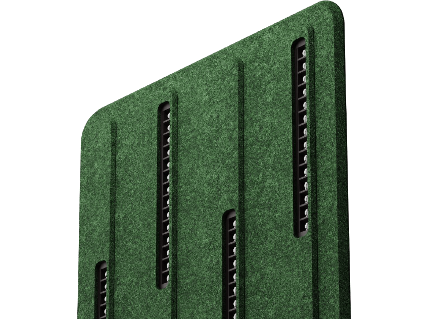 Eco PET wytworzone w 70% z materiału pochodzącego z recyklingu - 120 przetworzonych butelek 1l produkcja 1 panelu