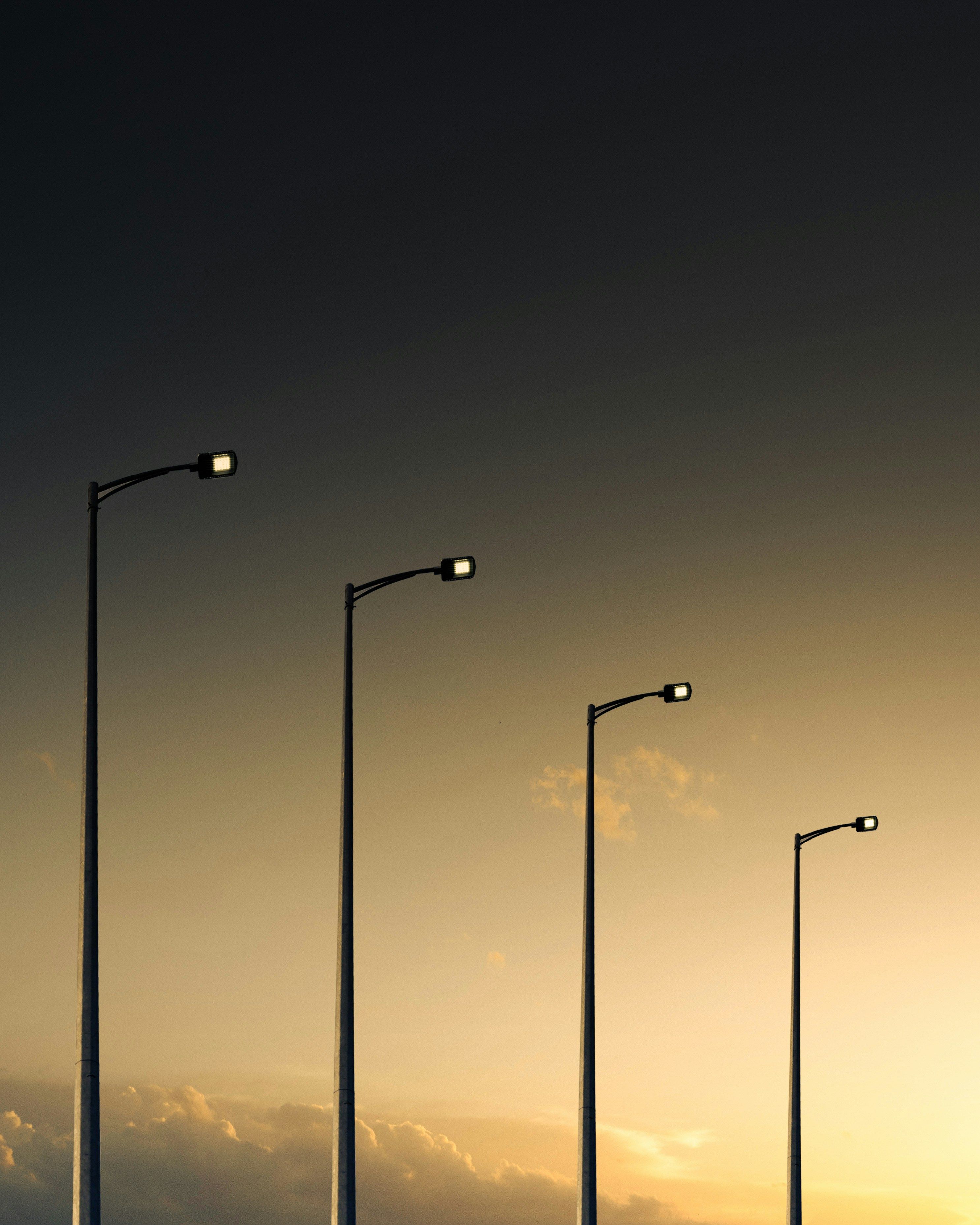 led pole light