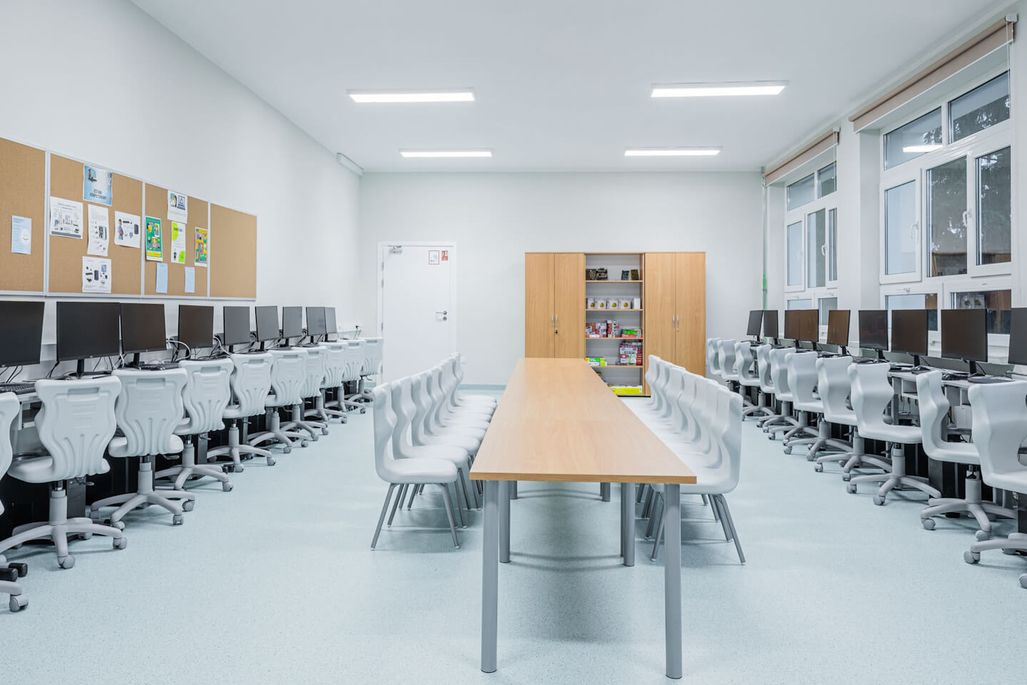 School and kindergarten complex in Bardo