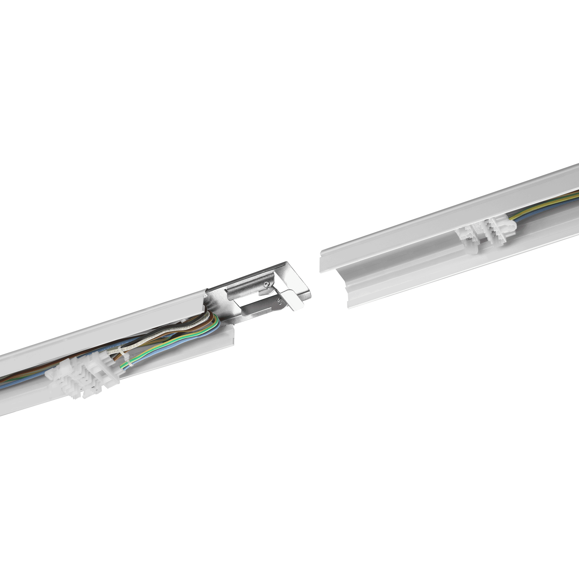 Linea S LED IP54 trunking system