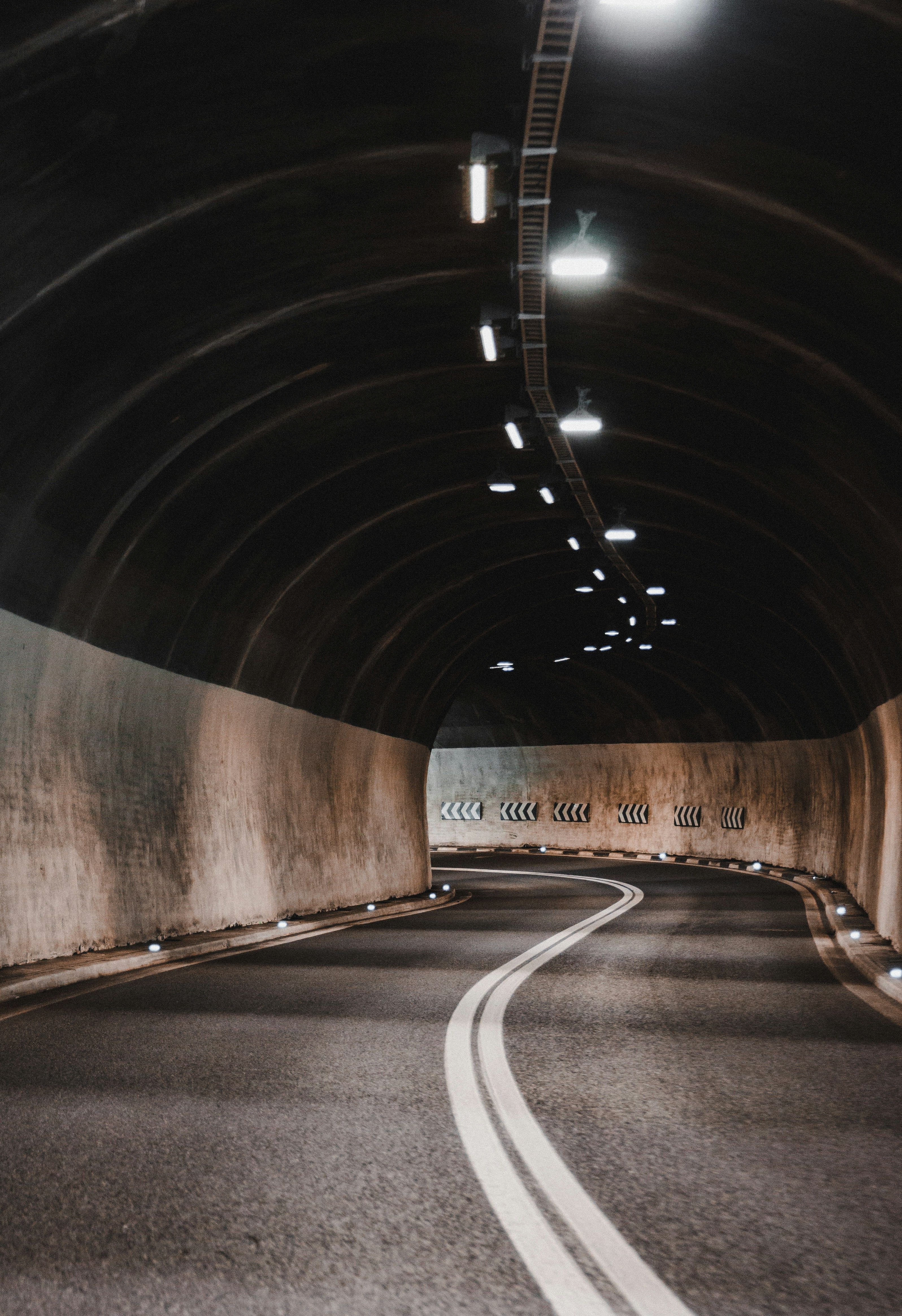 led tunnel lighting